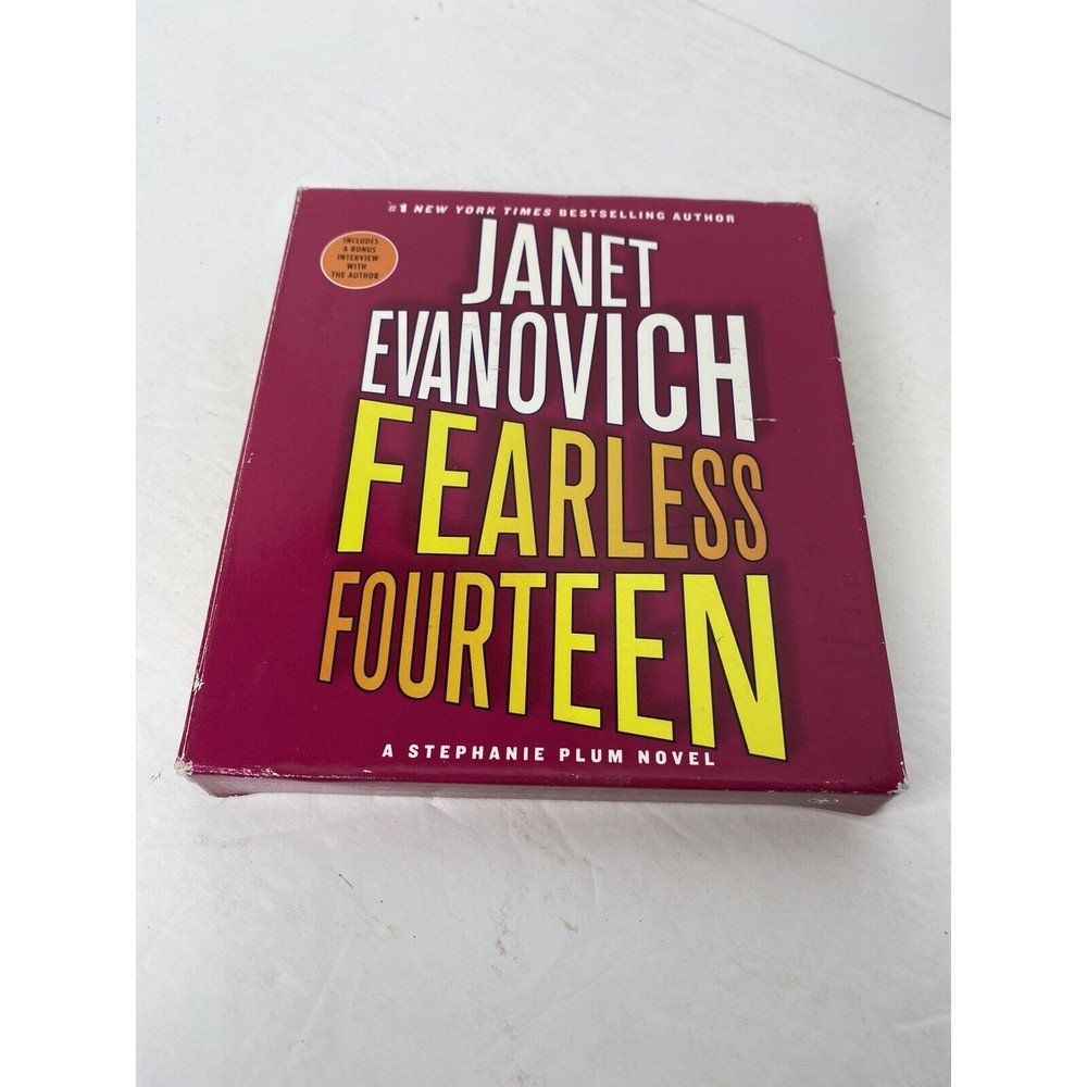 Stephanie Plum Ser.: Notorious Nineteen by Janet Evanovich (2012, Compact Disc,